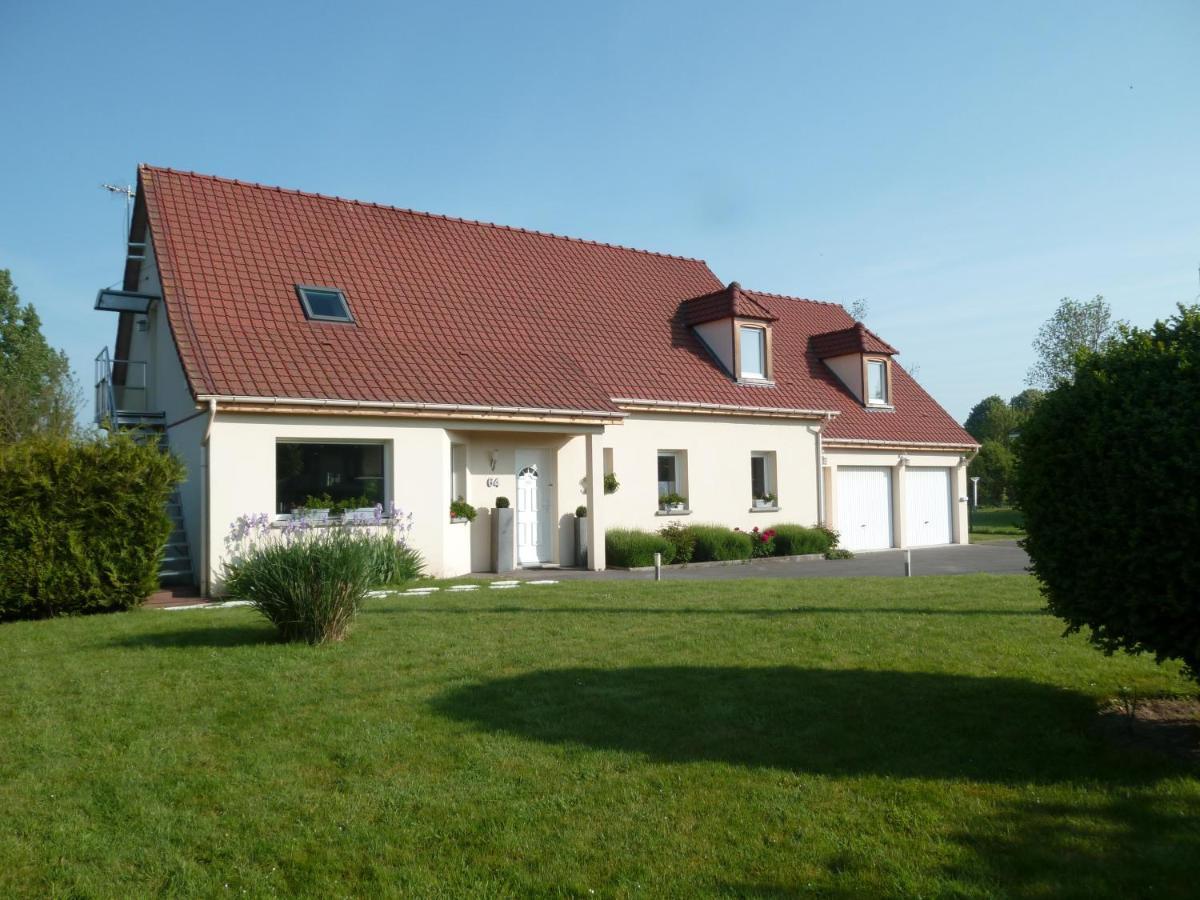 Apartamento Appt-Gite Du Relais De Drugy Saint-Riquier Exterior foto